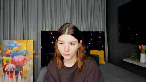 Snapshot of roseblanche2k chatting on 01.26.25 Florin online show from 01.26.25