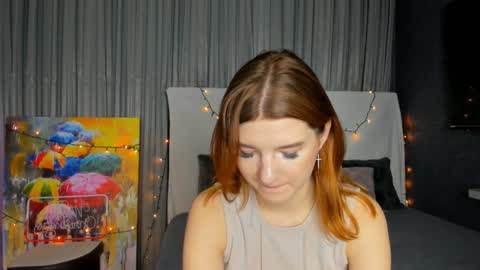 Snapshot of roseblanche2k chatting on 02.06.25 Florin online show from 02.06.25