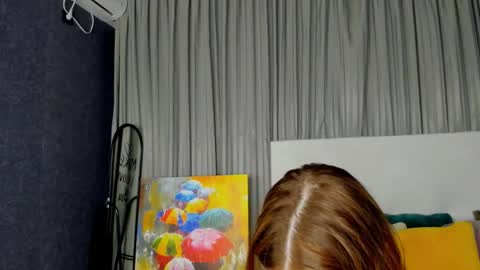 Snapshot of roseblanche2k chatting on 02.18.25 Florin online show from 02.18.25