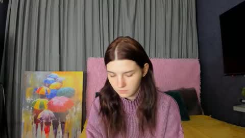 Snapshot of roseblanche2k chatting on 10.30.25 Florin online show from 10.30.25