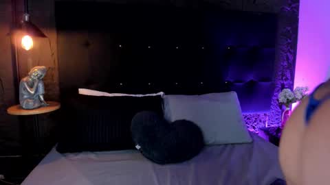 Snapshot of roseblossom_ chatting on 02.14.26 Rose online show from 02.14.26