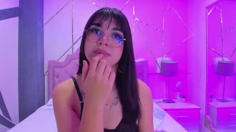 Rose online show from 12.27.24