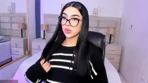 Rose online show from 10.21.25