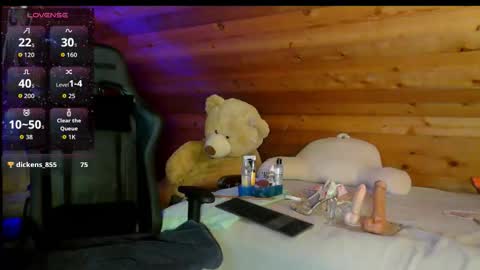 Snapshot of rosedahlia chatting on 11.10.25 Dahlia Rose online show from 11.10.25