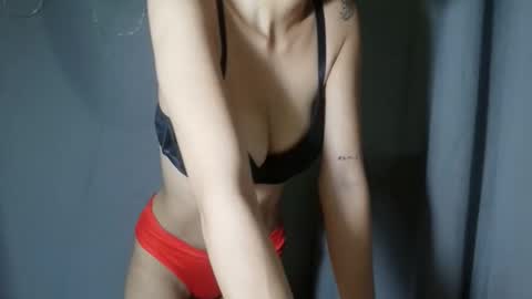 Snapshot of rosei_love chatting on 05.25.26 rosei_love online show from 05.25.26