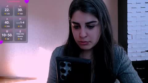 Snapshot of roselina_ chatting on 10.17.25 Rose online show from 10.17.25