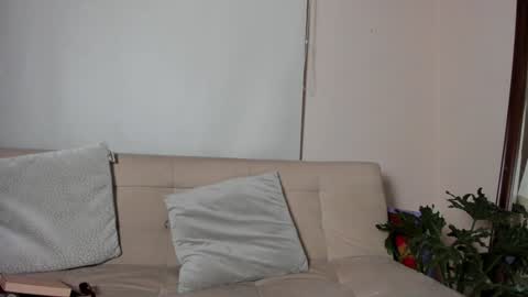 Snapshot of roselinedior chatting on 12.31.24 Lyla OF roselinedior online show from 12.31.24