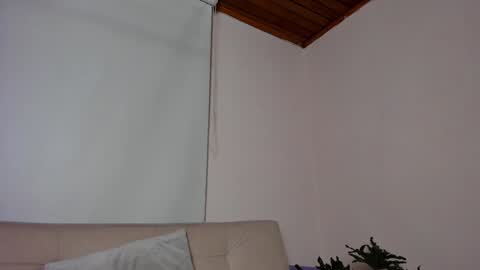 Snapshot of roselinedior chatting on 01.03.25 Lyla OF roselinedior online show from 01.03.25