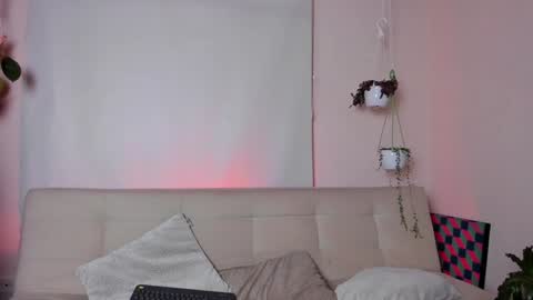 Snapshot of roselinedior chatting on 01.30.25 Lyla OF roselinedior online show from 01.30.25