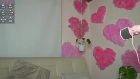 Snapshot of roselinedior chatting on 03.03.25 Lyla OF roselinedior online show from 03.03.25
