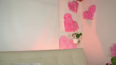 Snapshot of roselinedior chatting on 03.09.25 Lyla OF roselinedior online show from 03.09.25