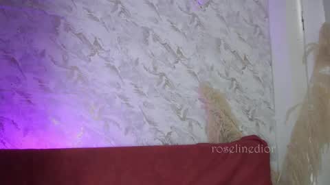 Lyla OF roselinedior online show from 12.05.25