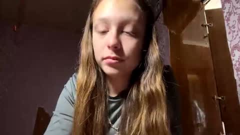 Mia online show from 09.30.25