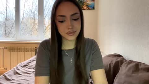 Snapshot of rosenavillifana chatting on 11.07.25 Mimi online show from 11.07.25