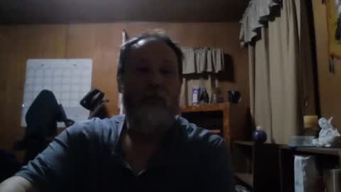 Snapshot of rosepanda chatting on 12.30.24 Lost4gain online show from 12.30.24