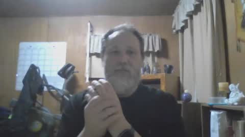 Snapshot of rosepanda chatting on 12.31.24 Lost4gain online show from 12.31.24
