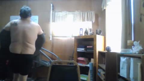 Snapshot of rosepanda chatting on 02.16.25 Lost4gain online show from 02.16.25