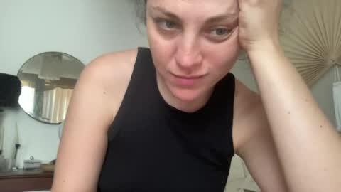 Rose Quinn online show from 07.27.26