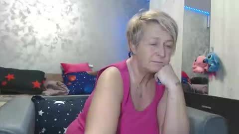 Lovepinklilly online show from 03.23.26