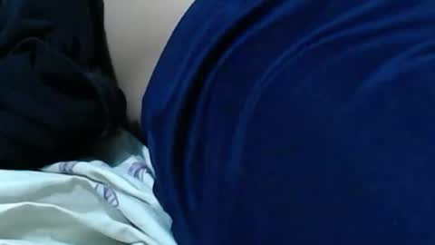 Snapshot of rosesvalentina chatting on 11.05.25 Ocean online show from 11.05.25