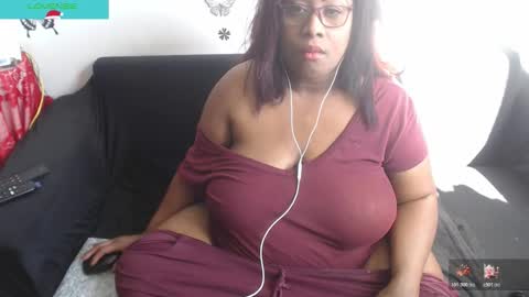 LAURA online show from 12.13.25