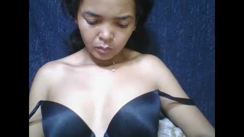 rosia685234 online show from 12.20.25