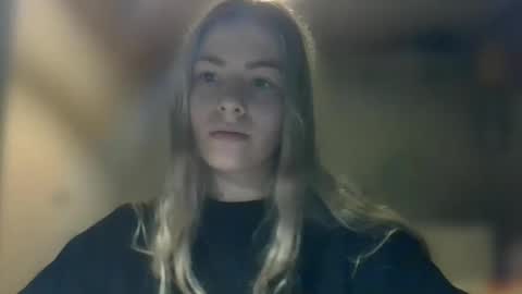 Snapshot of rosie_june chatting on 12.30.24 Rosie online show from 12.30.24