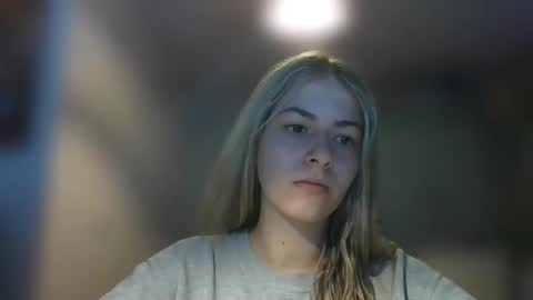 Snapshot of rosie_june chatting on 02.06.25 Rosie online show from 02.06.25