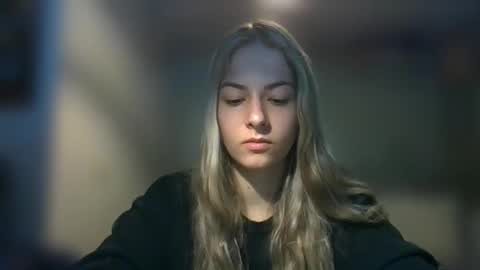 Snapshot of rosie_june chatting on 02.21.25 Rosie online show from 02.21.25