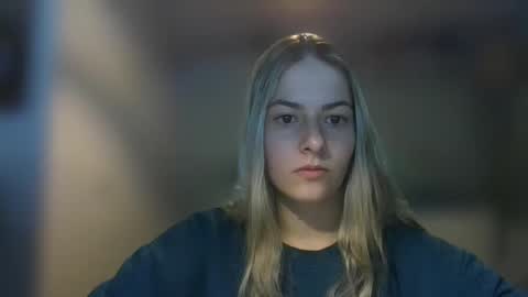 Snapshot of rosie_june chatting on 03.11.25 Rosie online show from 03.11.25