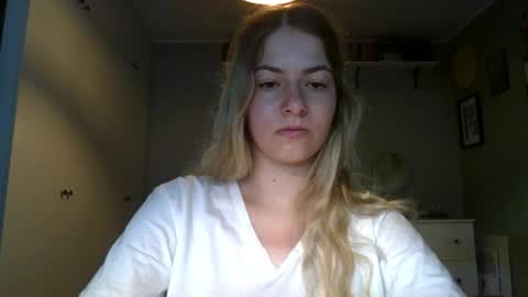 Snapshot of rosie_june chatting on 09.09.25 Rosie online show from 09.09.25