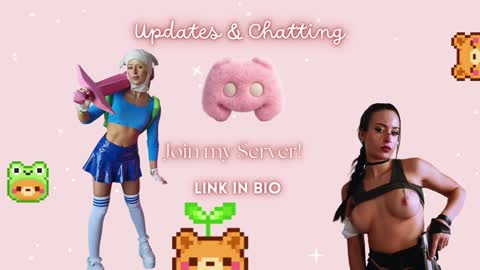 Snapshot of rosiebones chatting on 11.11.25 Rosie Bones online show from 11.11.25