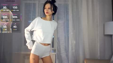 Edwina online show from 10.19.25