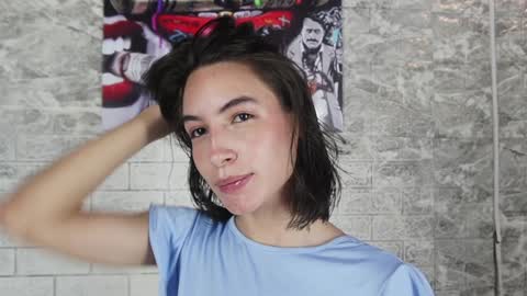 Snapshot of ross_b1 chatting on 01.29.25 ROSS - online show from 01.29.25