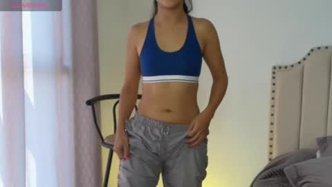 Snapshot of ross_bakerhot chatting on 02.28.25 Ross BakerHot online show from 02.28.25