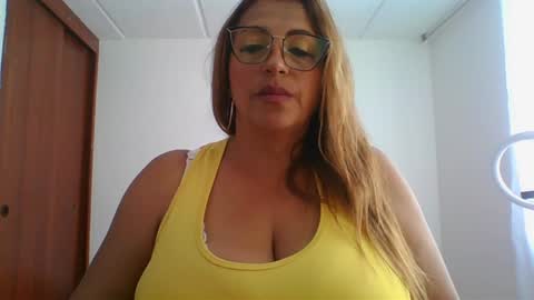 Rossana  online show from 12.22.24