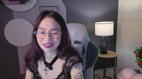 Snapshot of rosse_98_ chatting on 07.09.26 Miss Rosse online show from 07.09.26