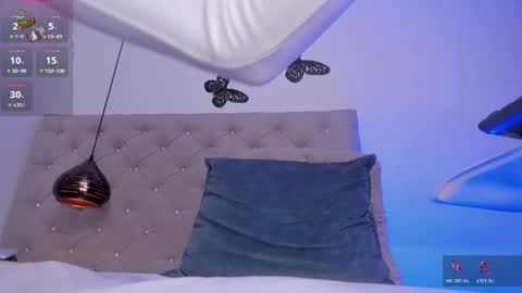 Snapshot of rosse_alice_ chatting on 05.20.26 rosse_alice_ online show from 05.20.26