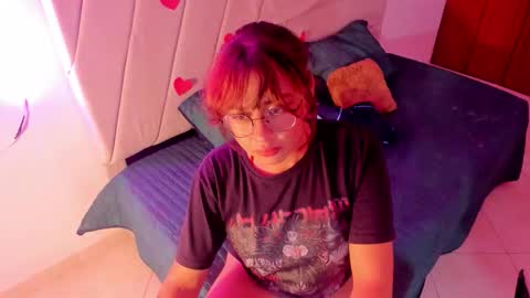 Snapshot of rosse_taylorx1 chatting on 02.24.26 rosse_taylorx1 online show from 02.24.26