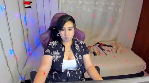 ROSSE DEMOND  online show from 02.21.26