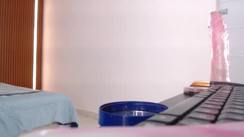 Rossi Hill online show from 03.06.26