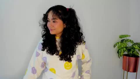 Snapshot of rossie_lanie_ chatting on 01.15.26 rossie_lanie_ online show from 01.15.26