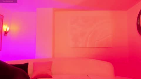Rossie Rhoades online show from 12.31.24