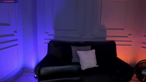 Rossie Rhoades online show from 10.31.25