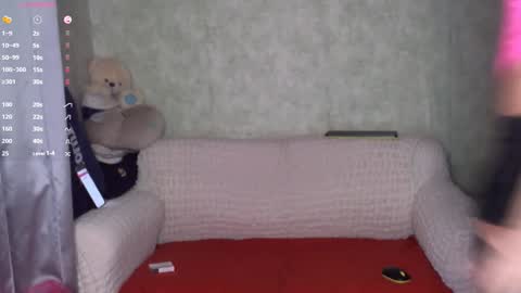 Snapshot of rossir chatting on 10.14.25 rossir online show from 10.14.25