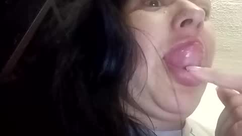 Snapshot of rossiteylor368516 chatting on 05.26.26 rossiteylor368516 online show from 05.26.26