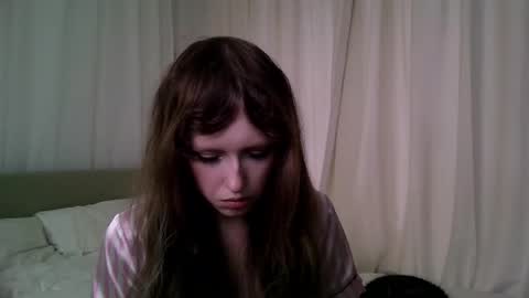 Snapshot of rosy_petal chatting on 03.29.26 rosy_petal online show from 03.29.26