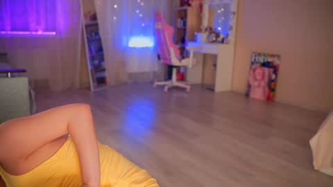 Hi Im Maria Check my Bio  online show from 10.19.25