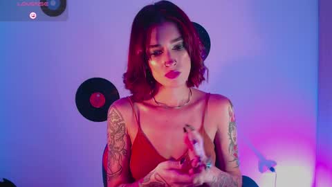 Snapshot of rot_wallace chatting on 10.28.25 rot_wallace online show from 10.28.25