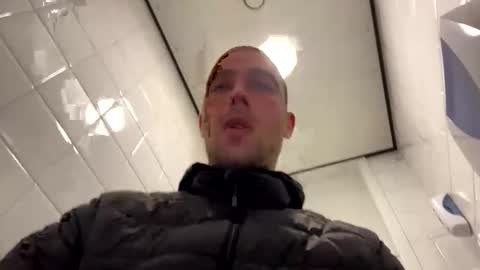 Snapshot of rotteei1 chatting on 10.23.25 rotteei1 online show from 10.23.25